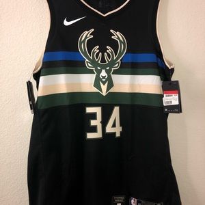 Giannis Antetokounmpo Black Jersey